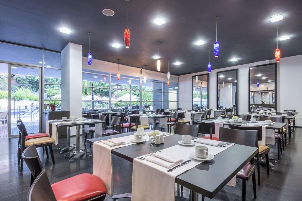Nh Collection Medellin Royal Hotell Restaurant bilde